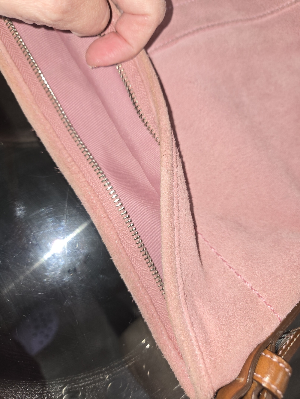 Vintage Y2K Coach Pink Suede Soho Hobo Shoulder Bag - Picture 17 of 17